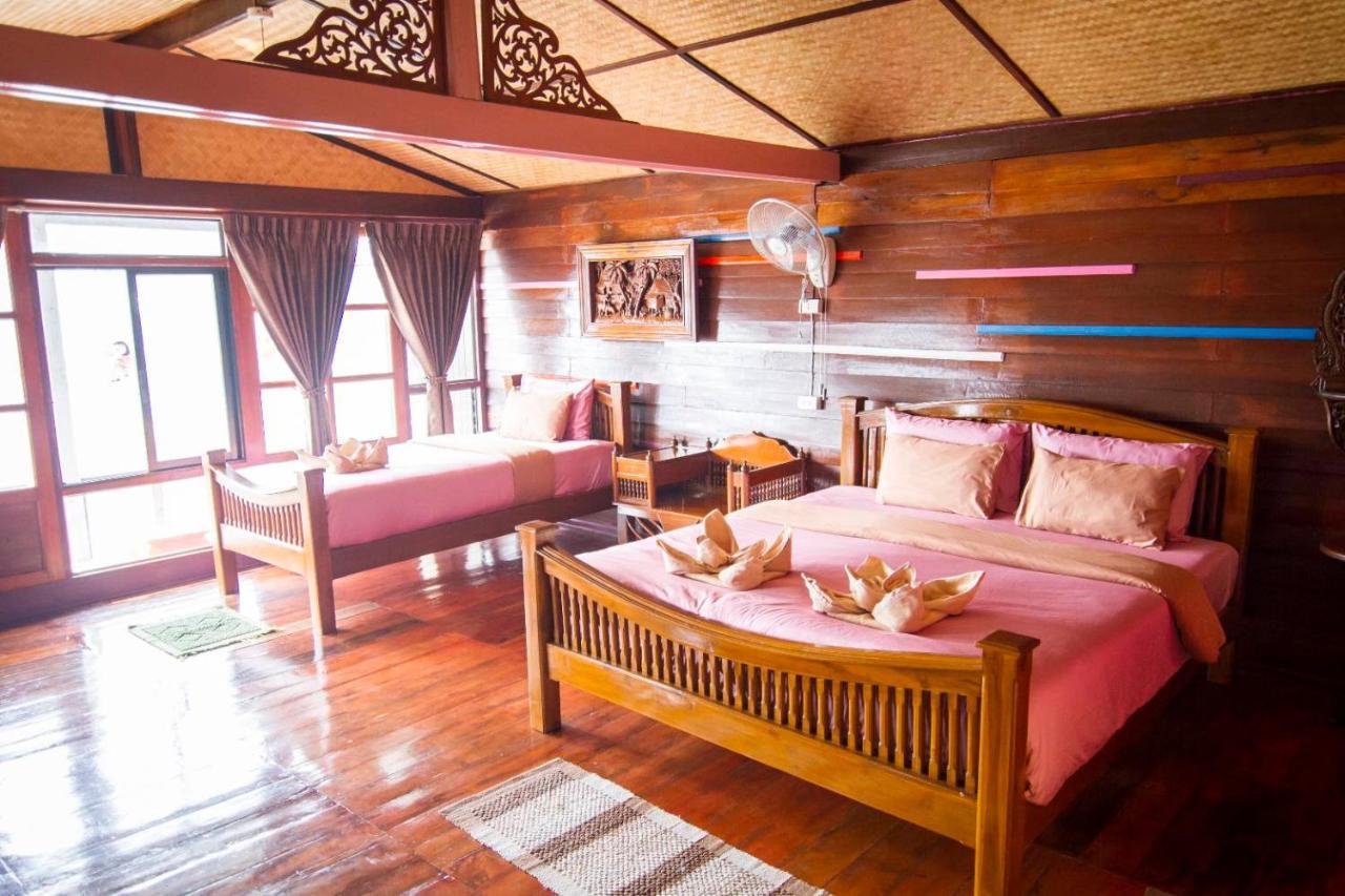 Kanecha'S Home Lampang Bagian luar foto